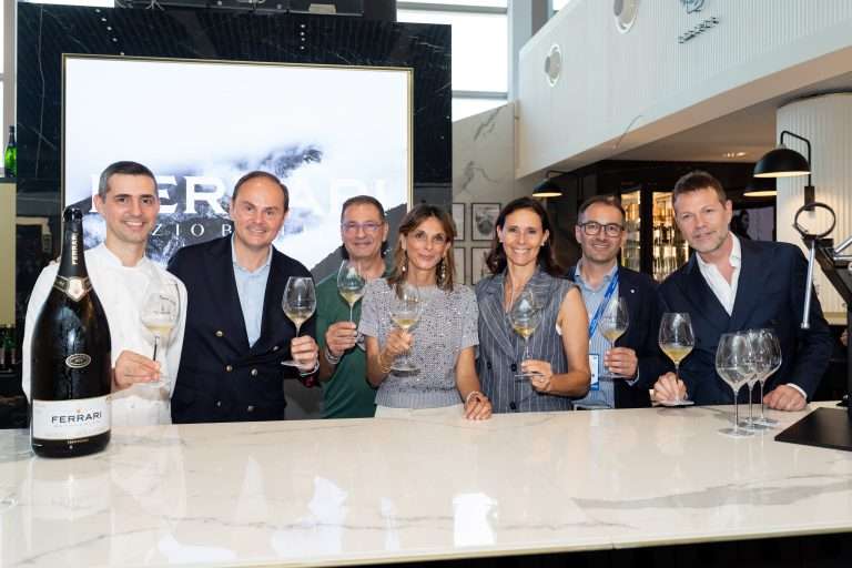 Aeroporto di Fiumicino. Apre "Ferrari Spazio Bollicine" tra gusto e lusso