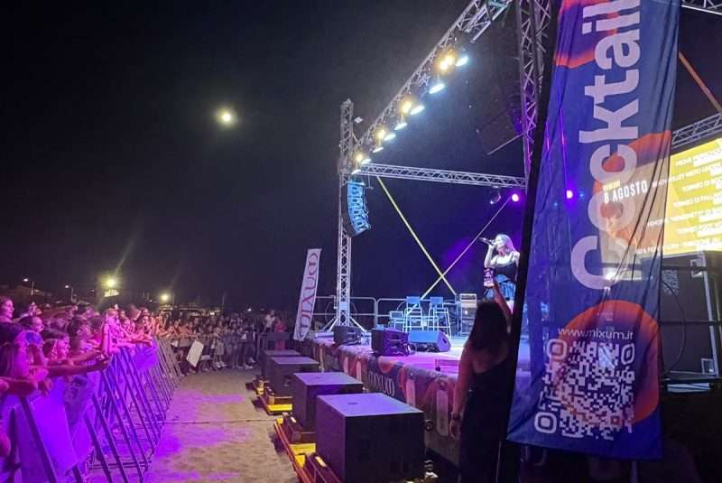 Wave Music Awards: musica italiana in piazza