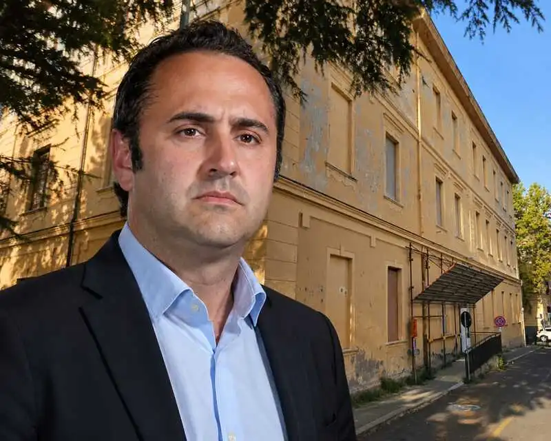 Grossi all'attacco: "Un'altra bocciatura sui fondi. La città non può vivere di occasioni perse"