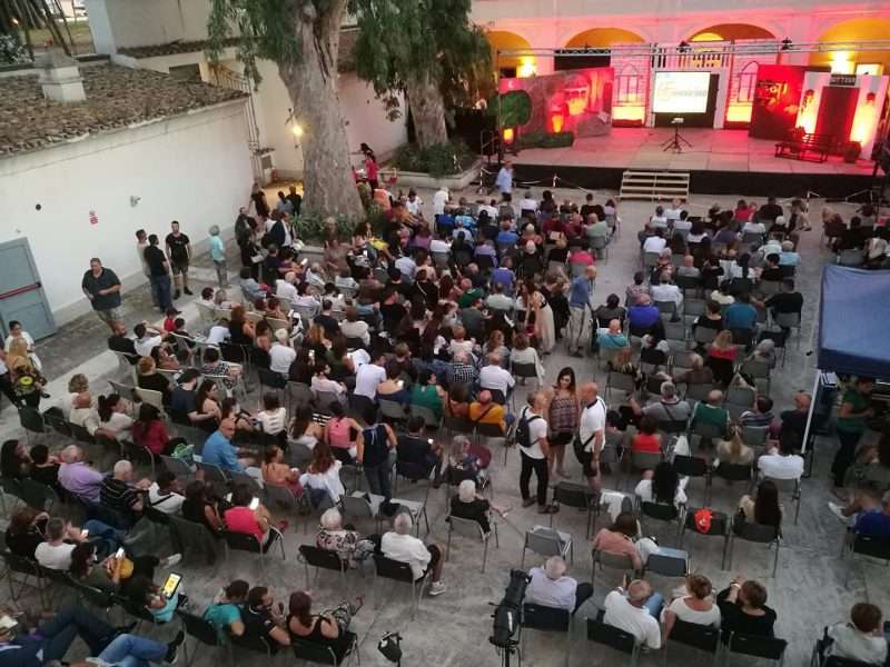 Teatro a Fiumicino, debutta "Mastro Titta pija moglie"