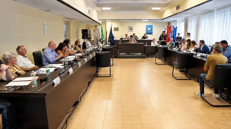 Santa Marinella. La maggioranza: "Misericordia, la memoria selettiva di Sinistra Italiana"