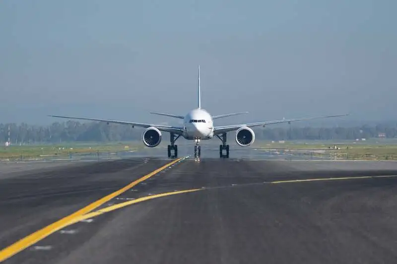 aeroporto di fiumicino pista 3