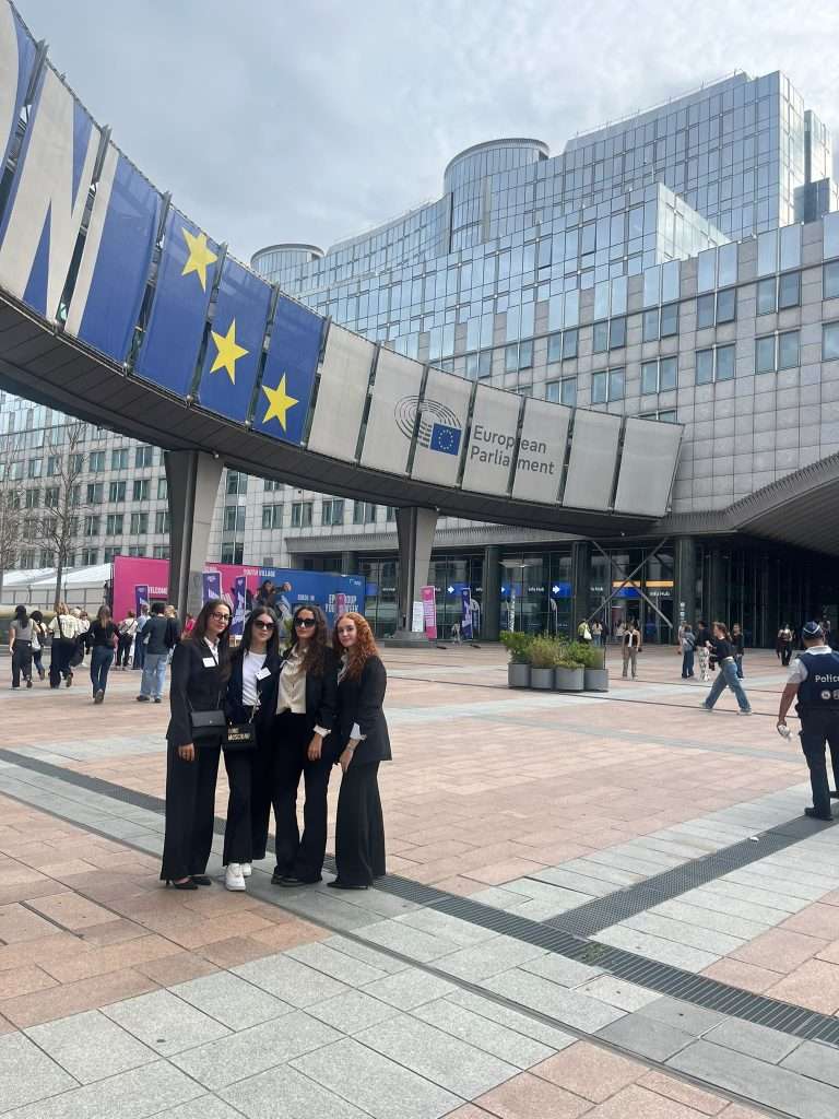 Quattro giovani di Tolfa a Bruxelles: dall’ANUMAN al Parlamento Europeo
