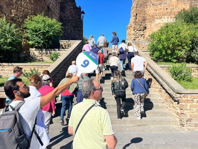 Cerveteri, i croceristi Msc in visita al Castello Ruspoli
