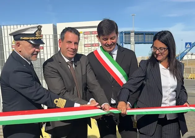 inaugurazione fotovoltaico porto