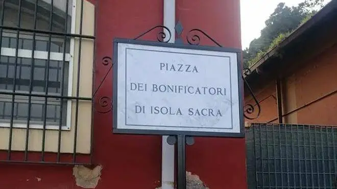 piazza bonificatori isola sacra